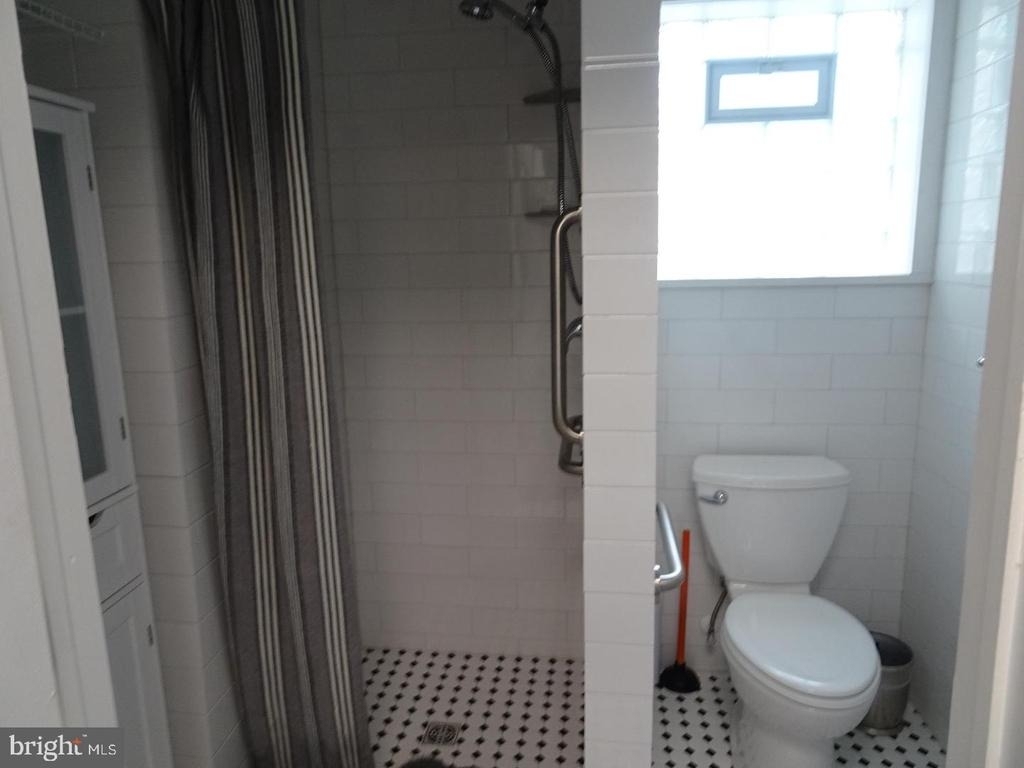120 Delaware Street - Photo 7