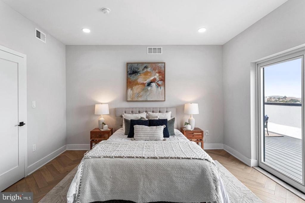 1516 East Capitol Street Ne - Photo 36