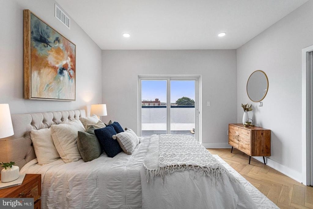 1516 East Capitol Street Ne - Photo 34