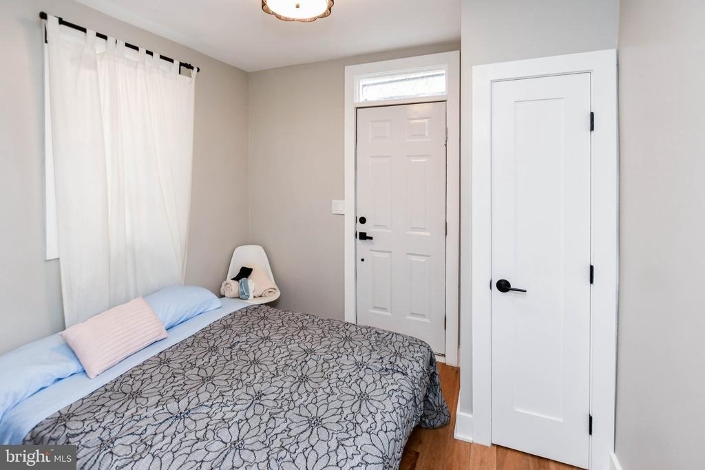 1825 Providence Street Ne - Photo 20