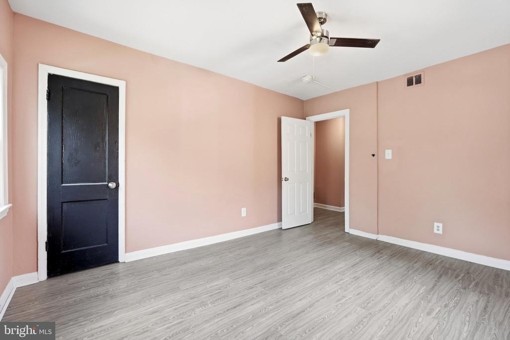 5053 Benning Road Se - Photo 16