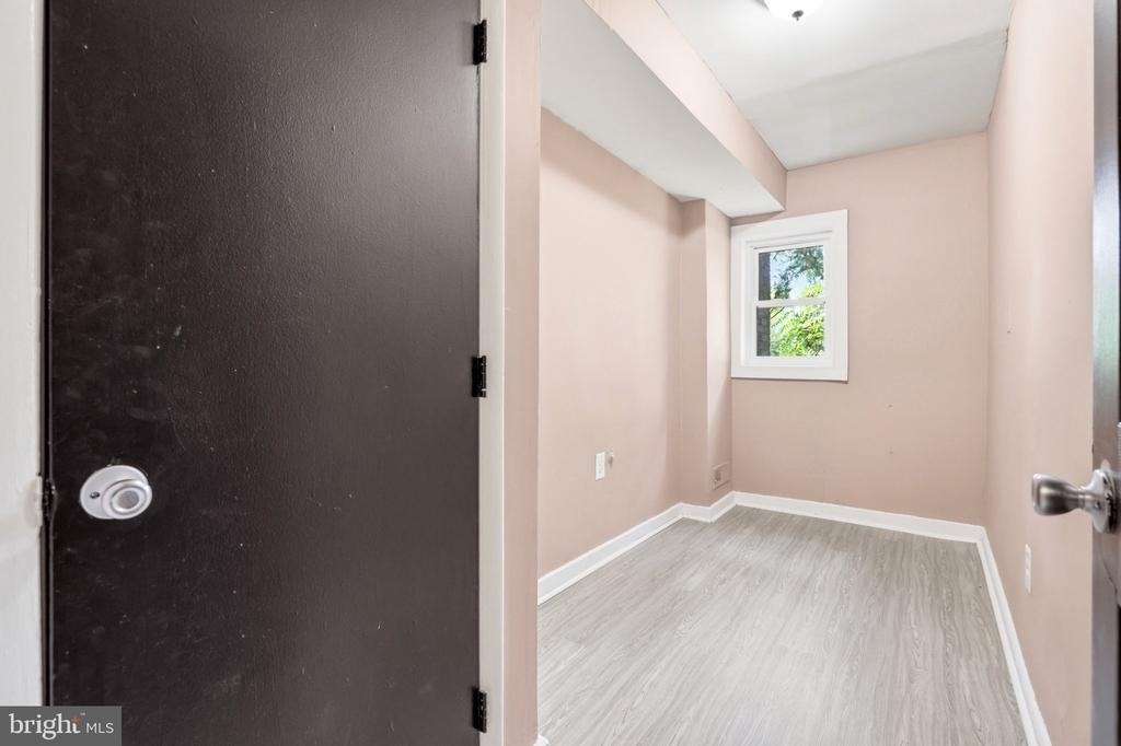 5053 Benning Road Se - Photo 18
