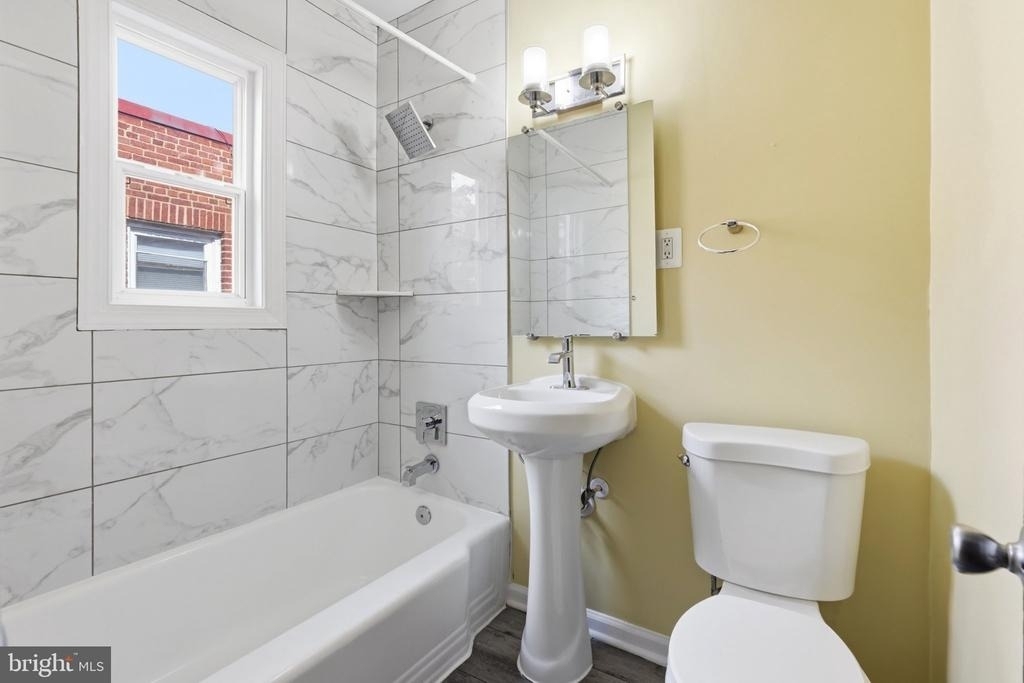 5053 Benning Road Se - Photo 11