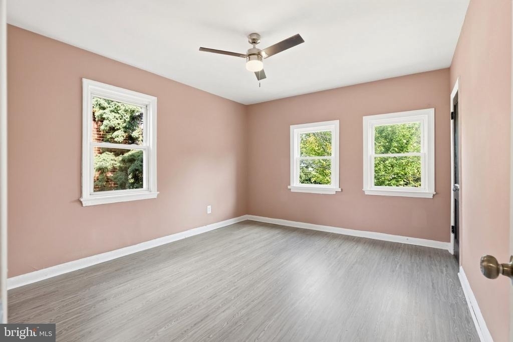 5053 Benning Road Se - Photo 15