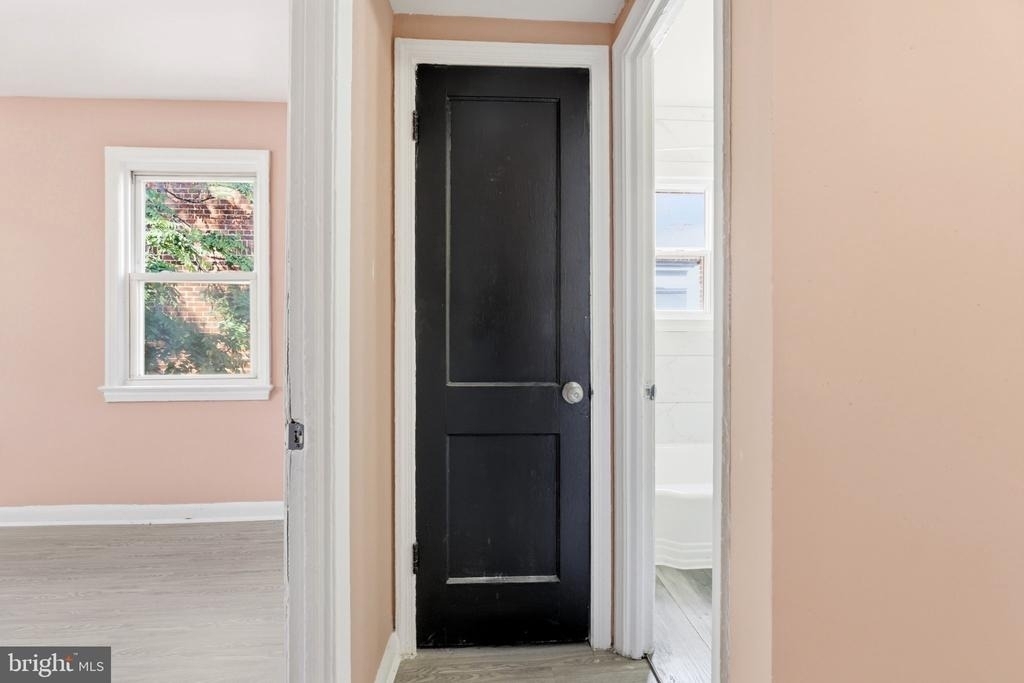 5053 Benning Road Se - Photo 22
