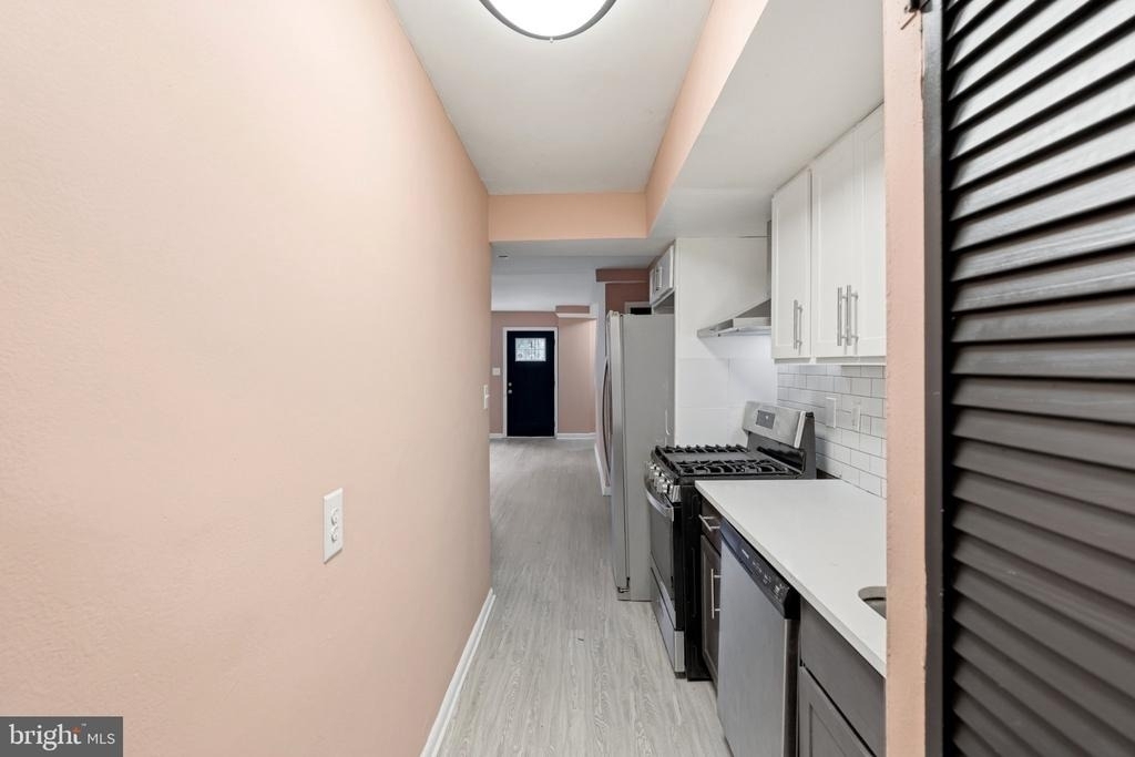 5053 Benning Road Se - Photo 13