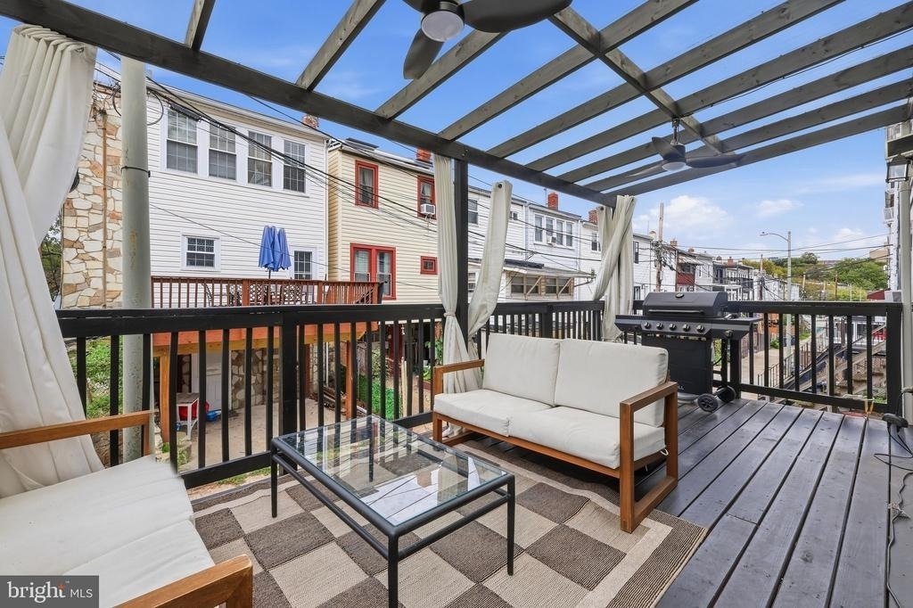 200 Cromwell Terrace Ne - Photo 4