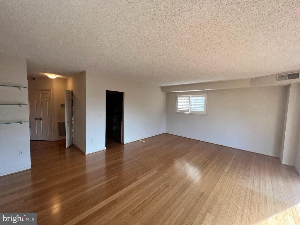 2012 Wyoming Avenue Nw - Photo 3