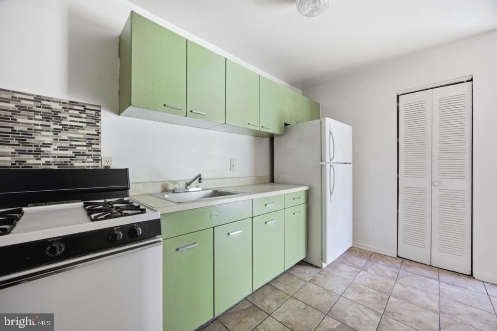 1303 Congress Street Se - Photo 10