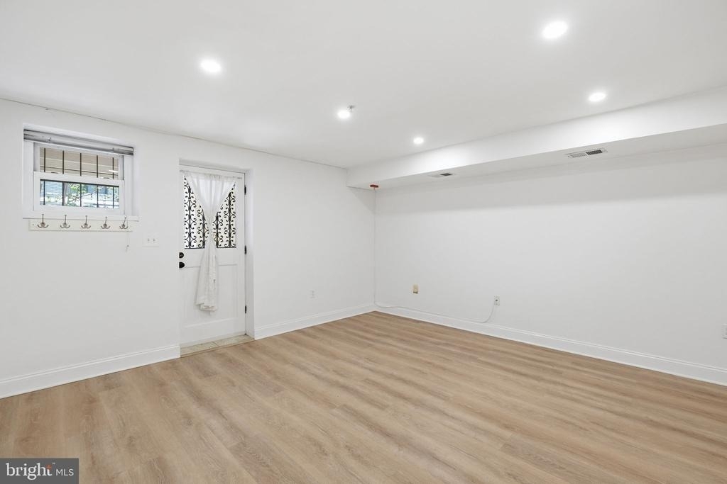 1729 Church Street Nw - Photo 4