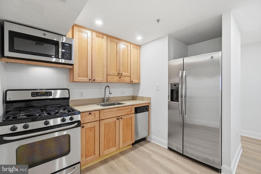 1729 Church Street Nw - Photo 3