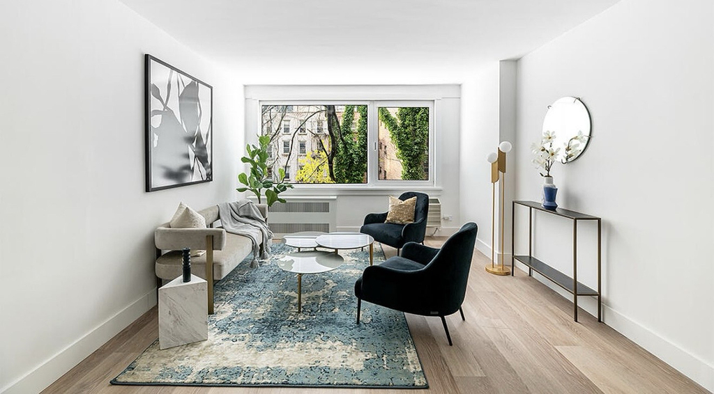 340 East 34th Street - Photo 0