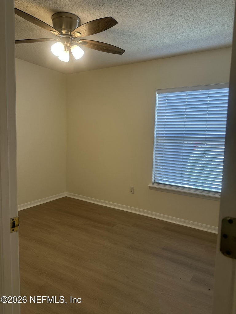 13735 Devan Lee Drive E - Photo 8