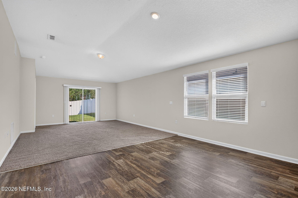 15667 Strawberry Roan Court - Photo 11