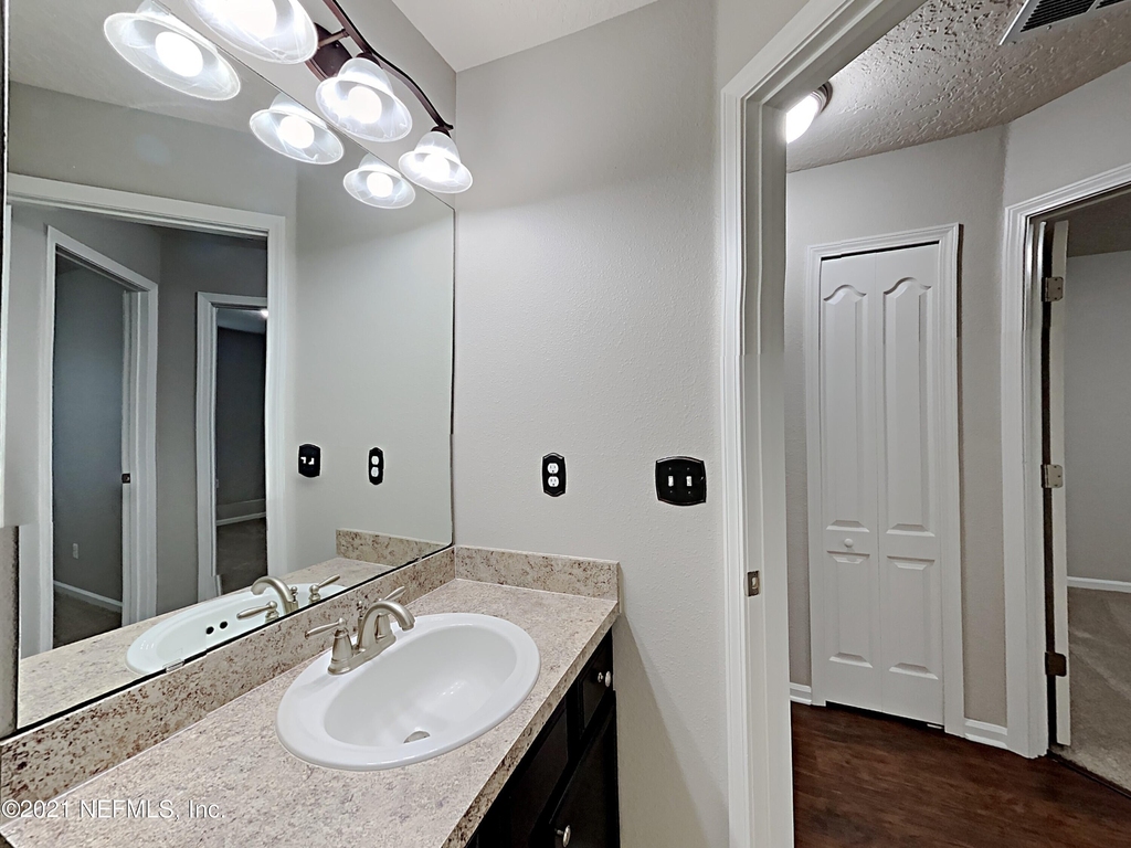 6449 Rolling Tree Street - Photo 14