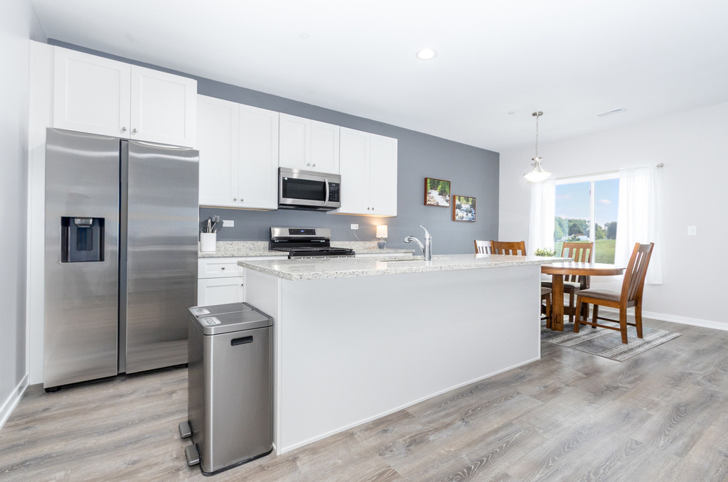 1035 Gillespie Lane - Photo 5