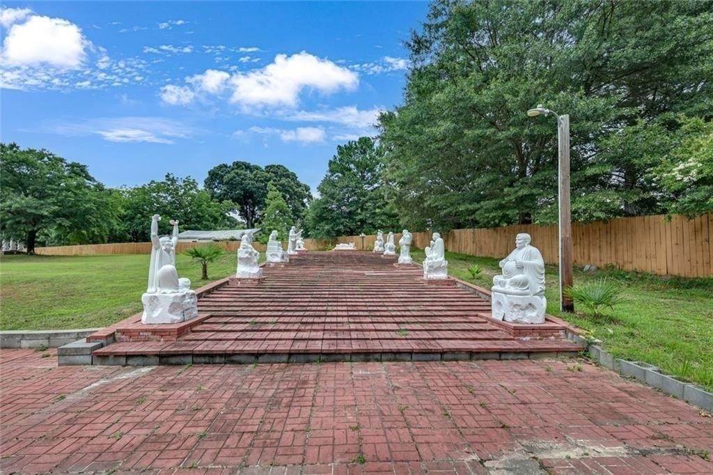 1242 Cooper Road - Photo 11