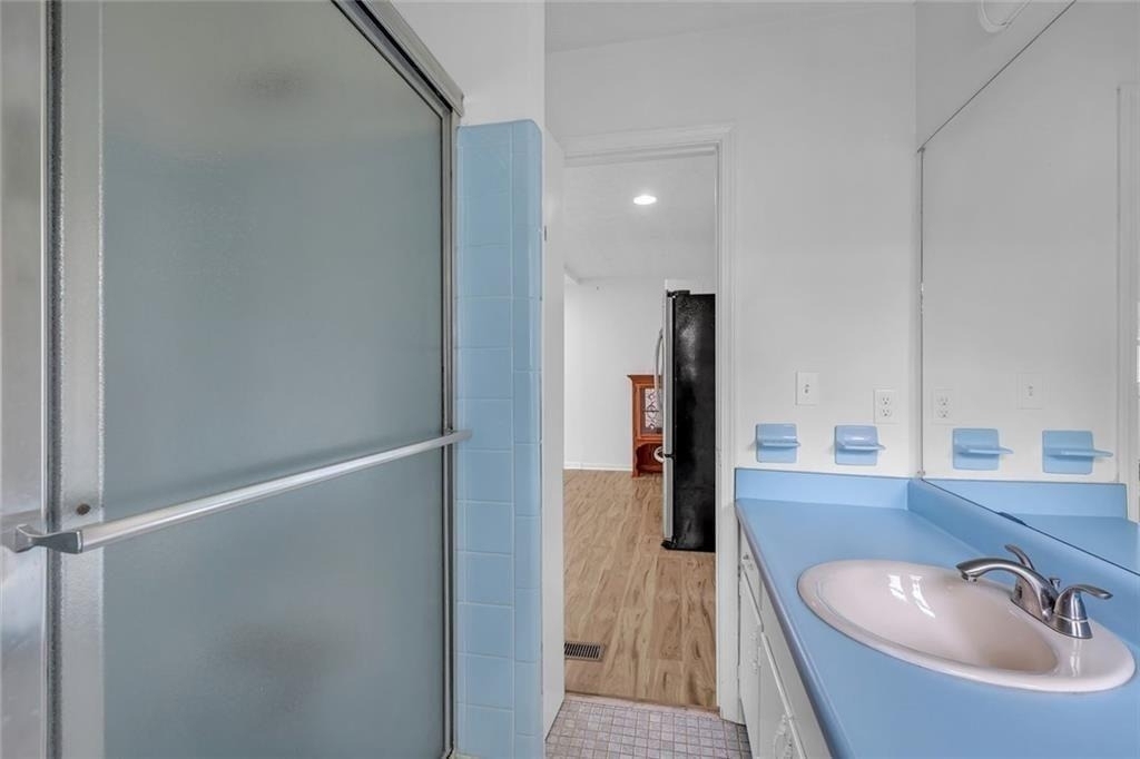 1242 Cooper Road - Photo 27