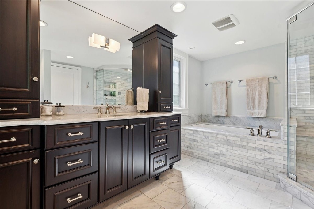 1094 Pine Street - Photo 12