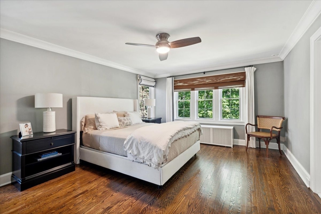 1094 Pine Street - Photo 11