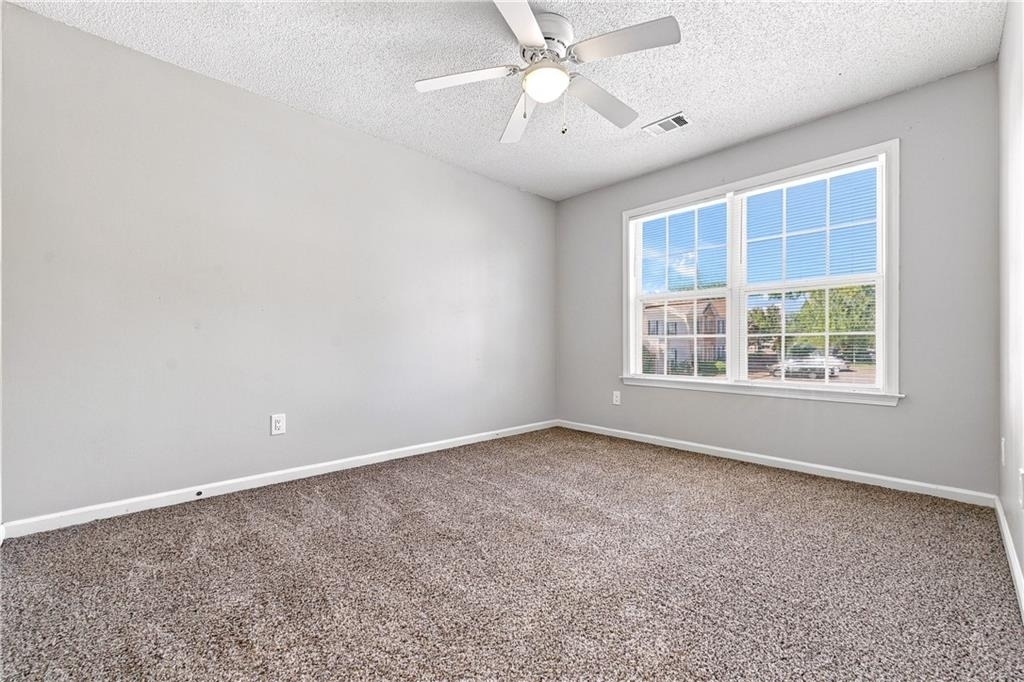 36 Highoak Drive Ne - Photo 10