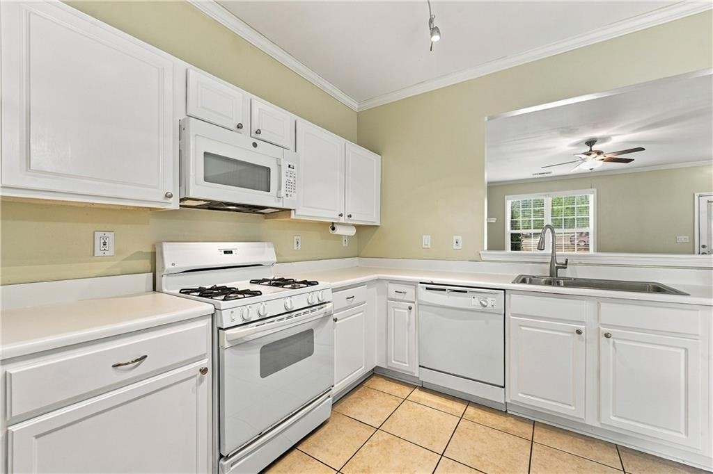 36 Highoak Drive Ne - Photo 8