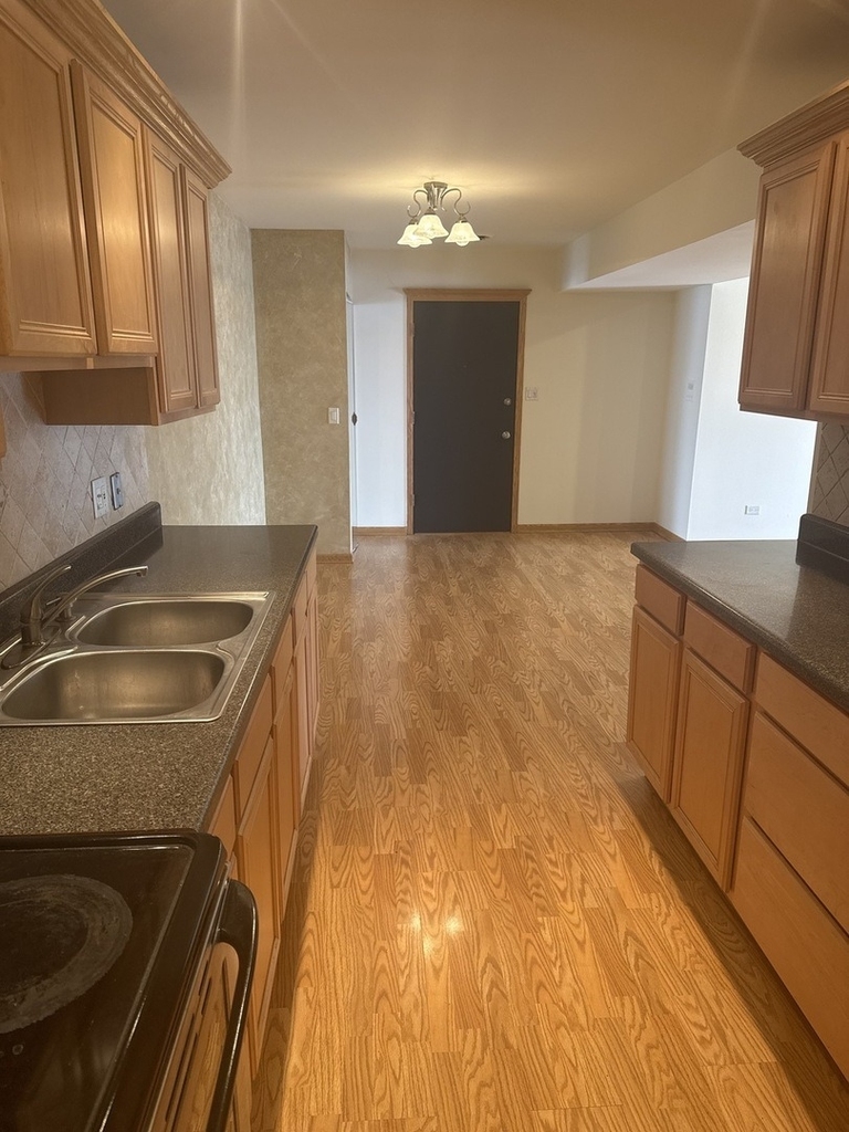 5721 Circle Drive - Photo 4