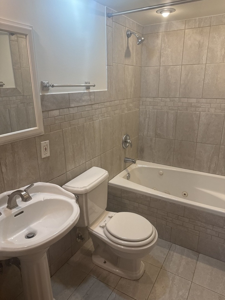 5721 Circle Drive - Photo 7