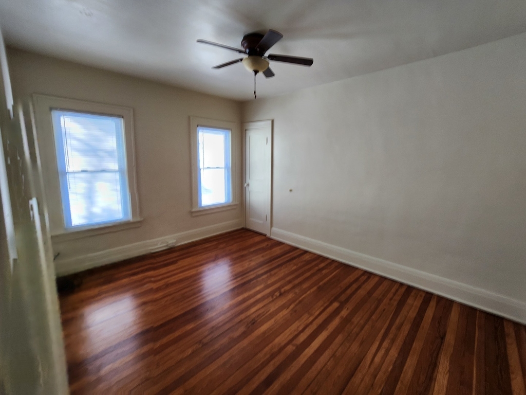 680 S Chicago Avenue - Photo 5