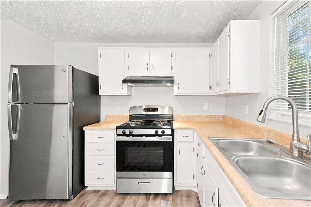 5131 Rockborough Trail - Photo 1