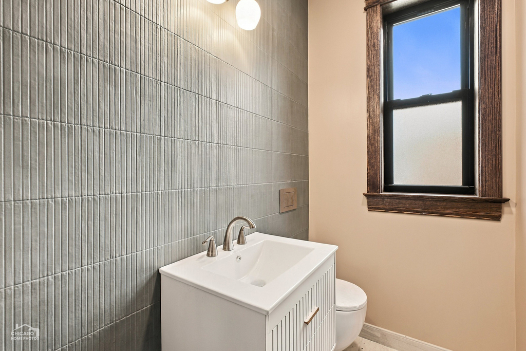 5847 N Magnolia Avenue - Photo 11