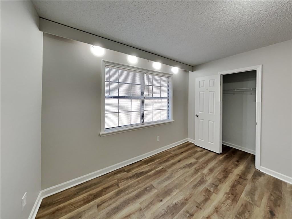 2979 Bayberry Court - Photo 10
