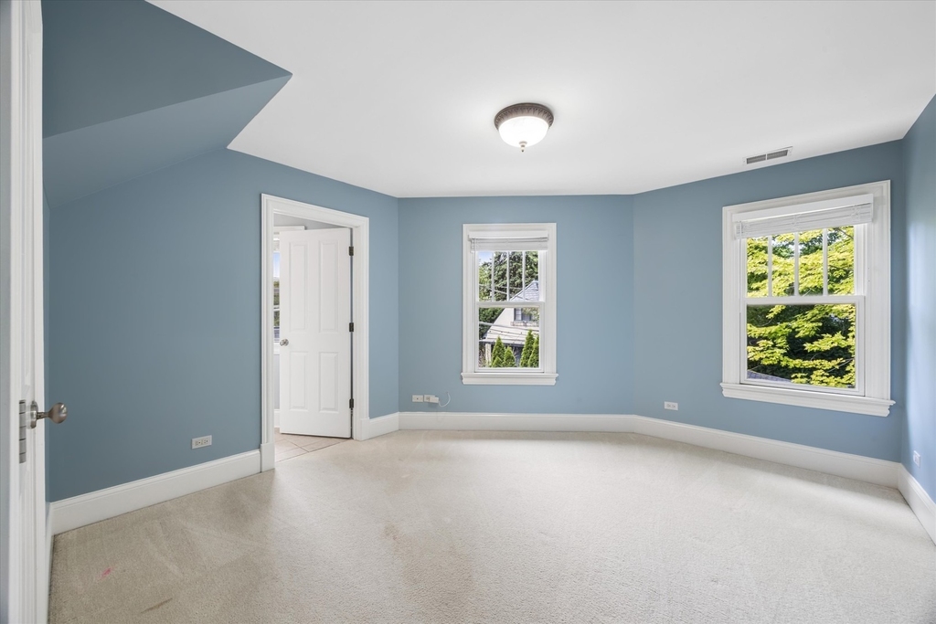 360 N Oak Street - Photo 15
