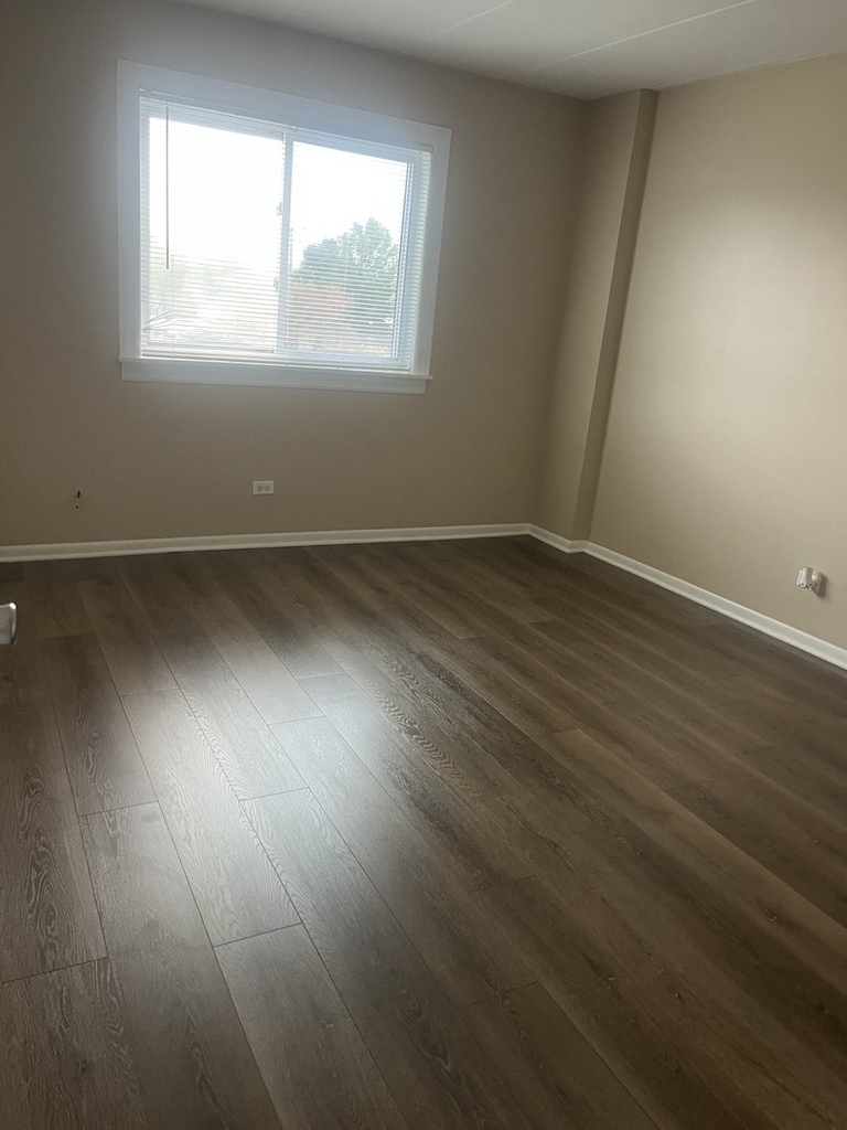 10221 Central Avenue - Photo 5
