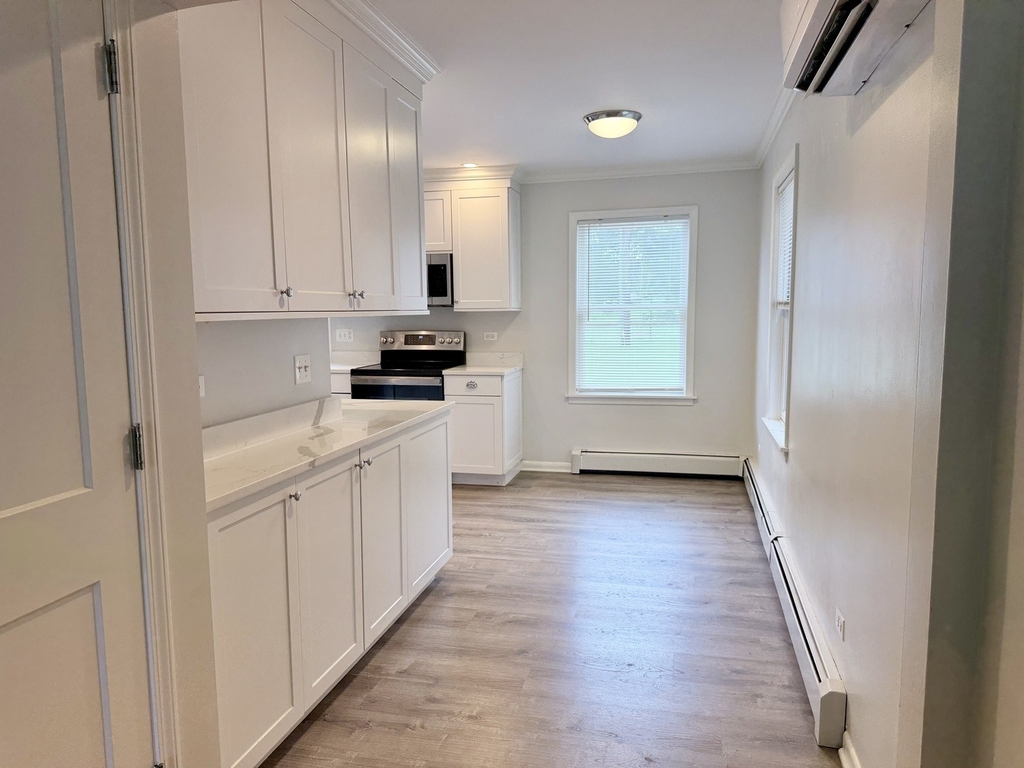 587 Ivy Court - Photo 16