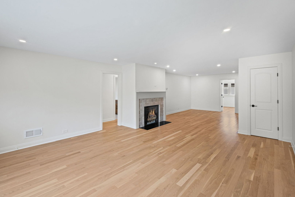 624 S Madison Avenue - Photo 2