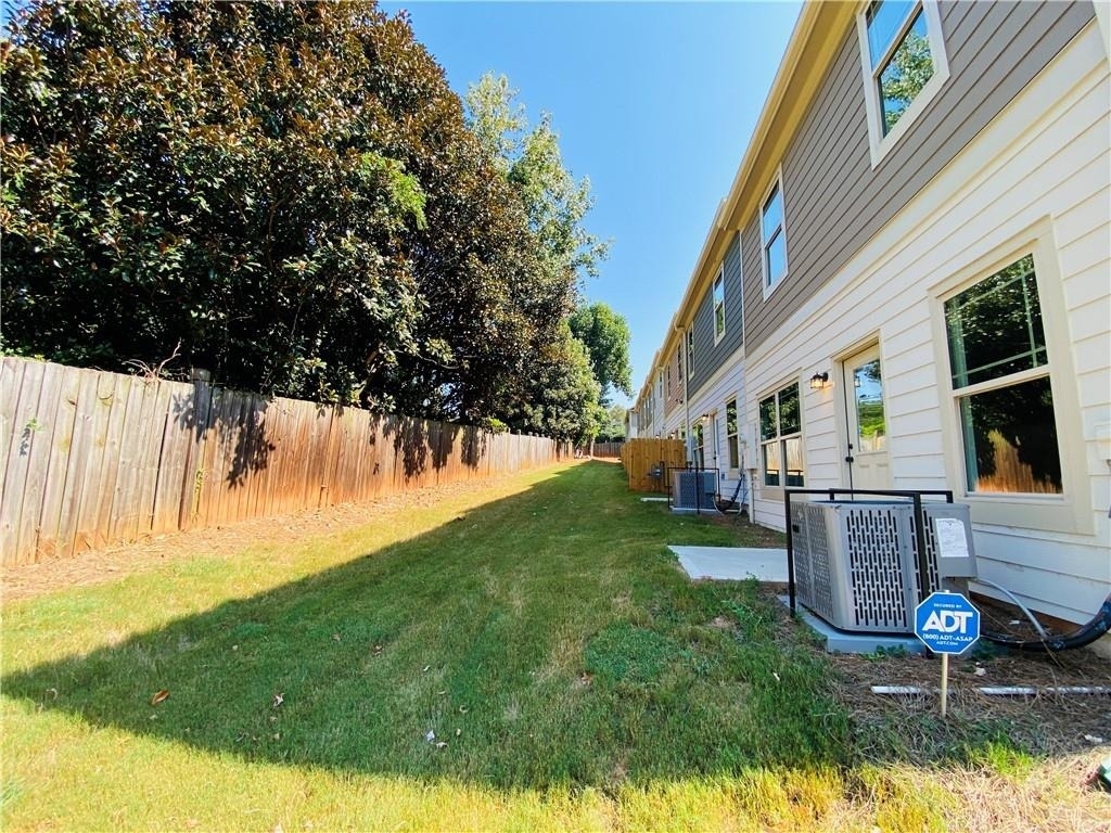 1101 North Village Drive - Photo 26