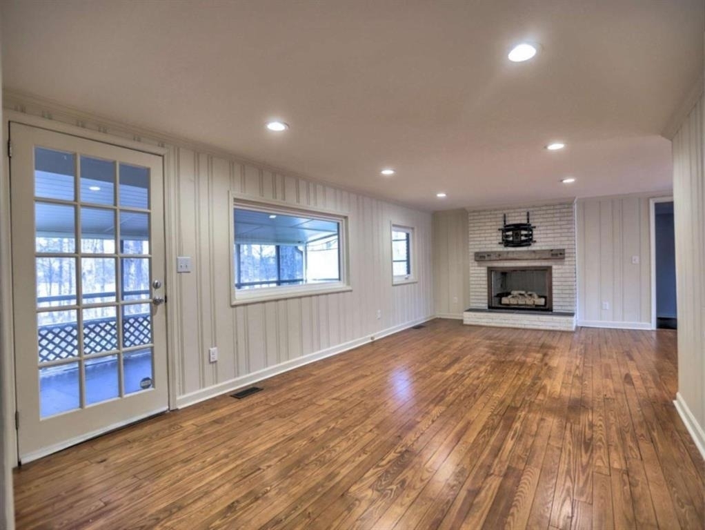 5465 Honeysuckle Trail - Photo 6