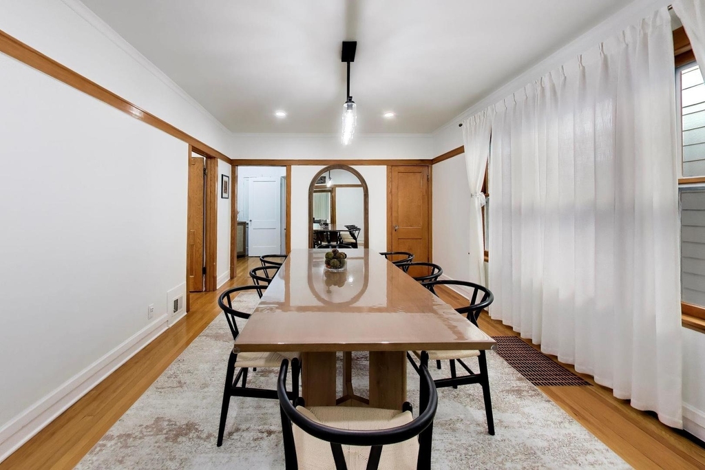 6217 W Grace Street - Photo 5