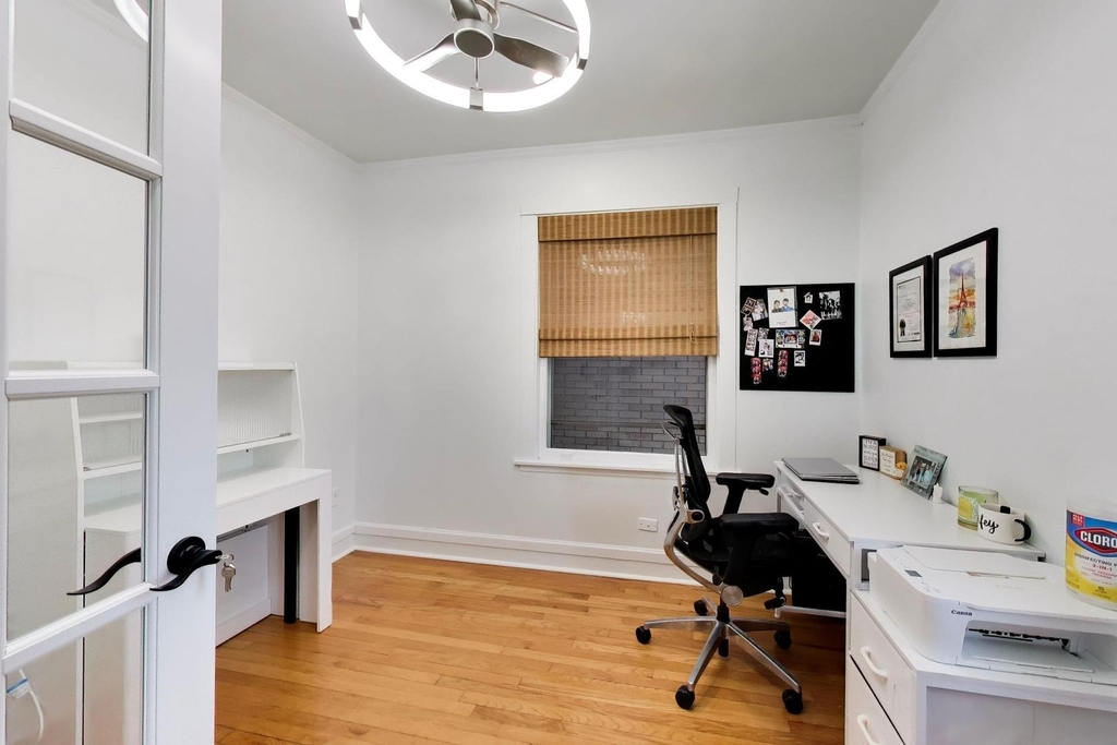 6217 W Grace Street - Photo 10