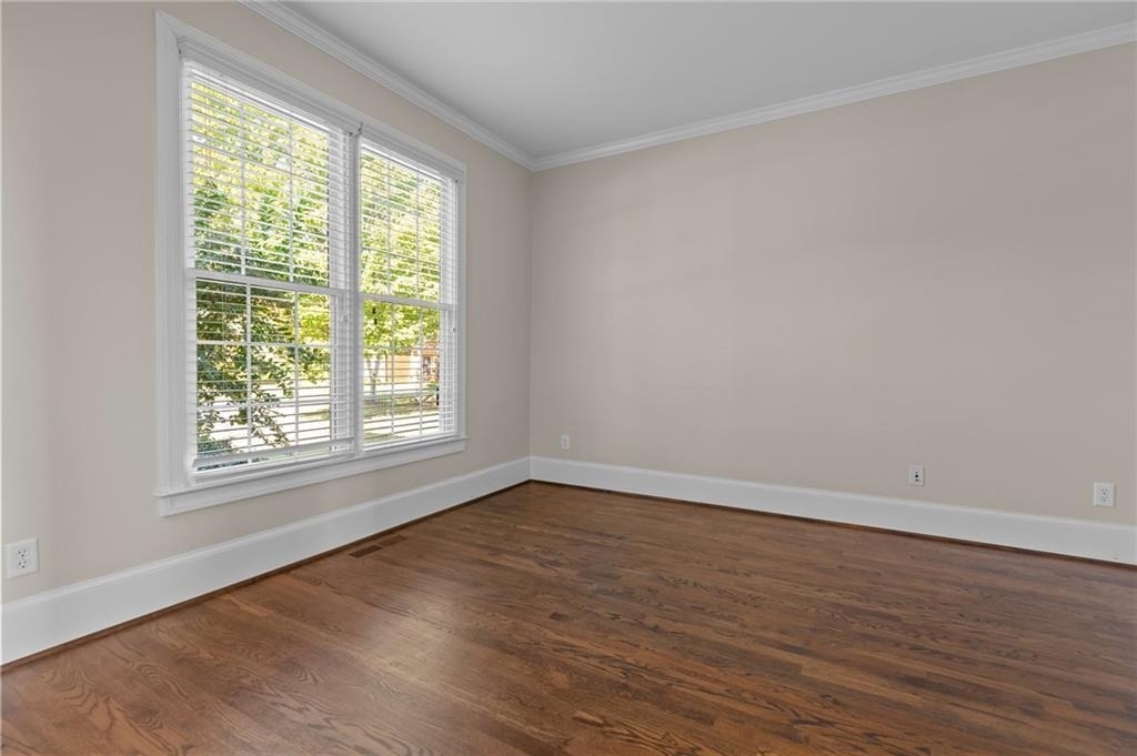 1231 Ellington Court - Photo 7