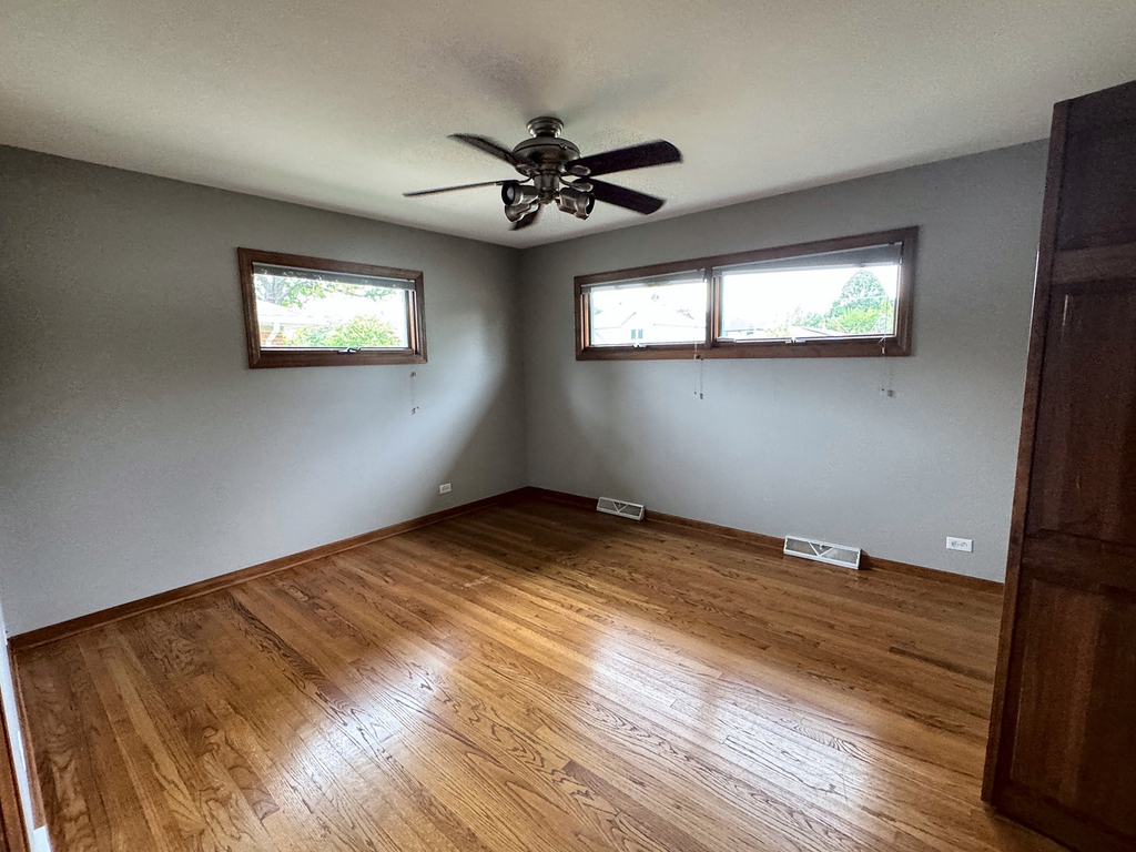 690 N Michigan Street - Photo 6
