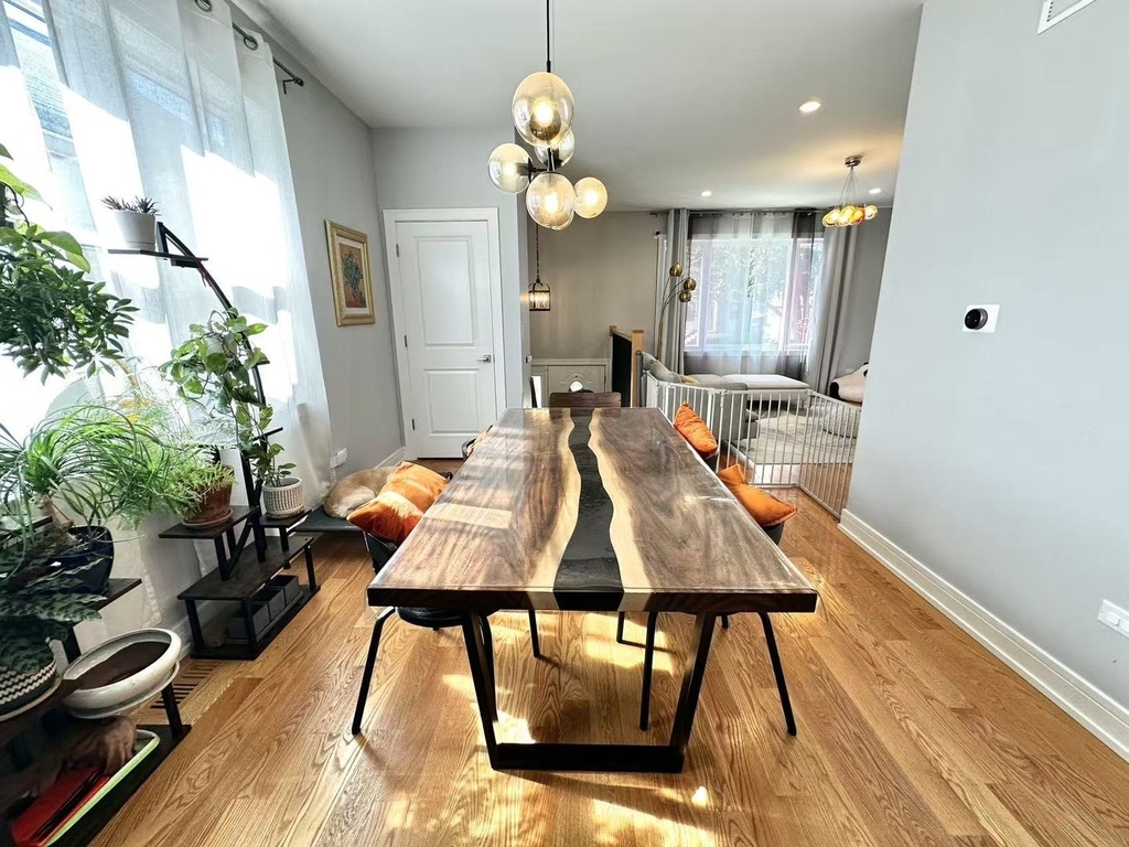 2839 N Rutherford Avenue - Photo 5