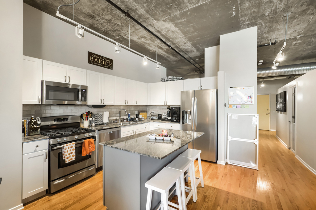 849 N Franklin Street - Photo 5