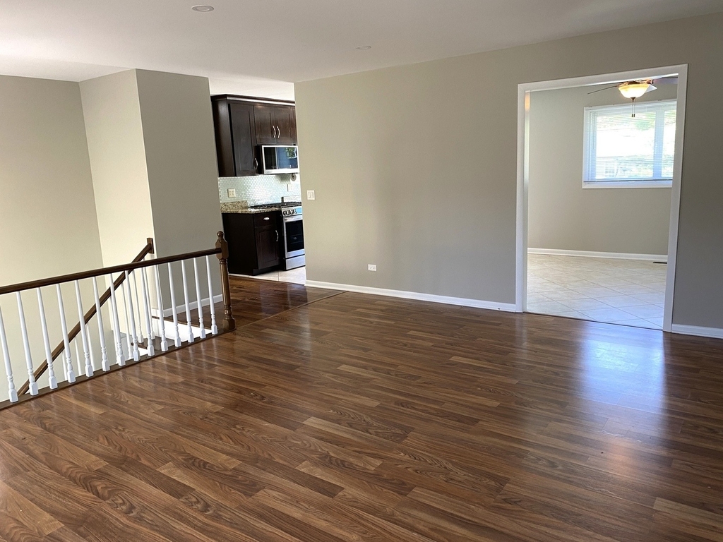 2441 Waupaca Court - Photo 7