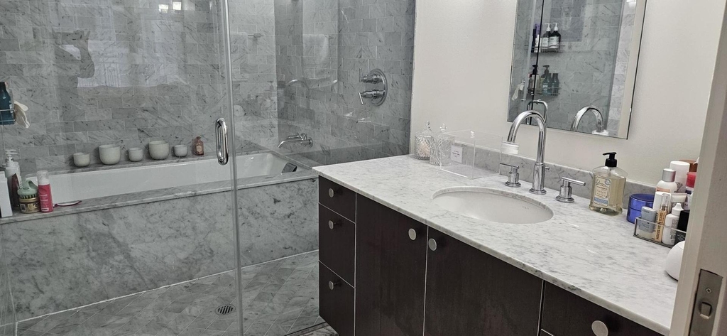 10 E Delaware Place - Photo 11
