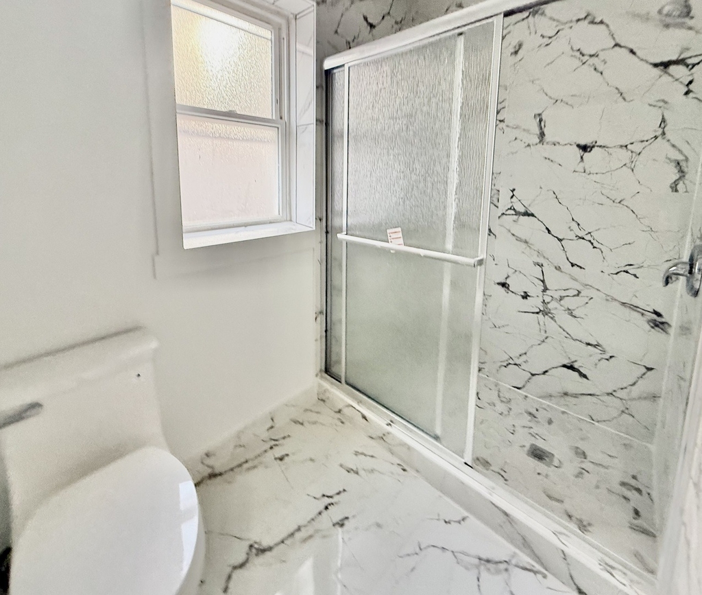 2809 W Lunt Avenue - Photo 15