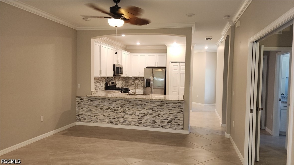 15090 Cortona Way - Photo 4