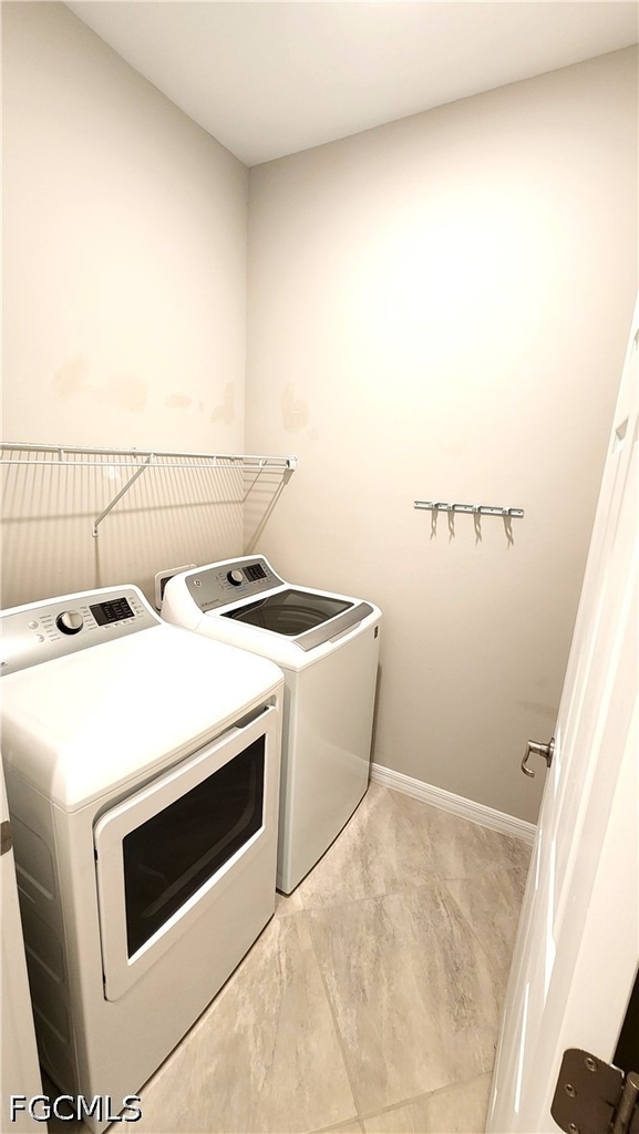 15090 Cortona Way - Photo 25
