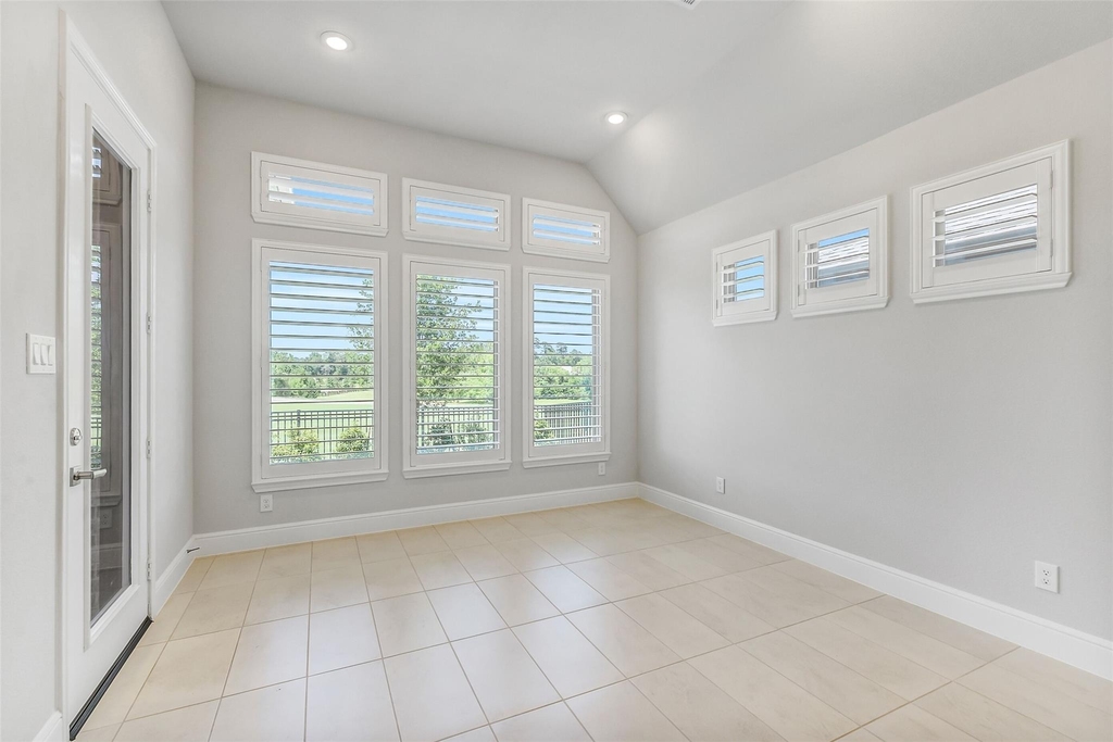 10106 Lehman Drive - Photo 16